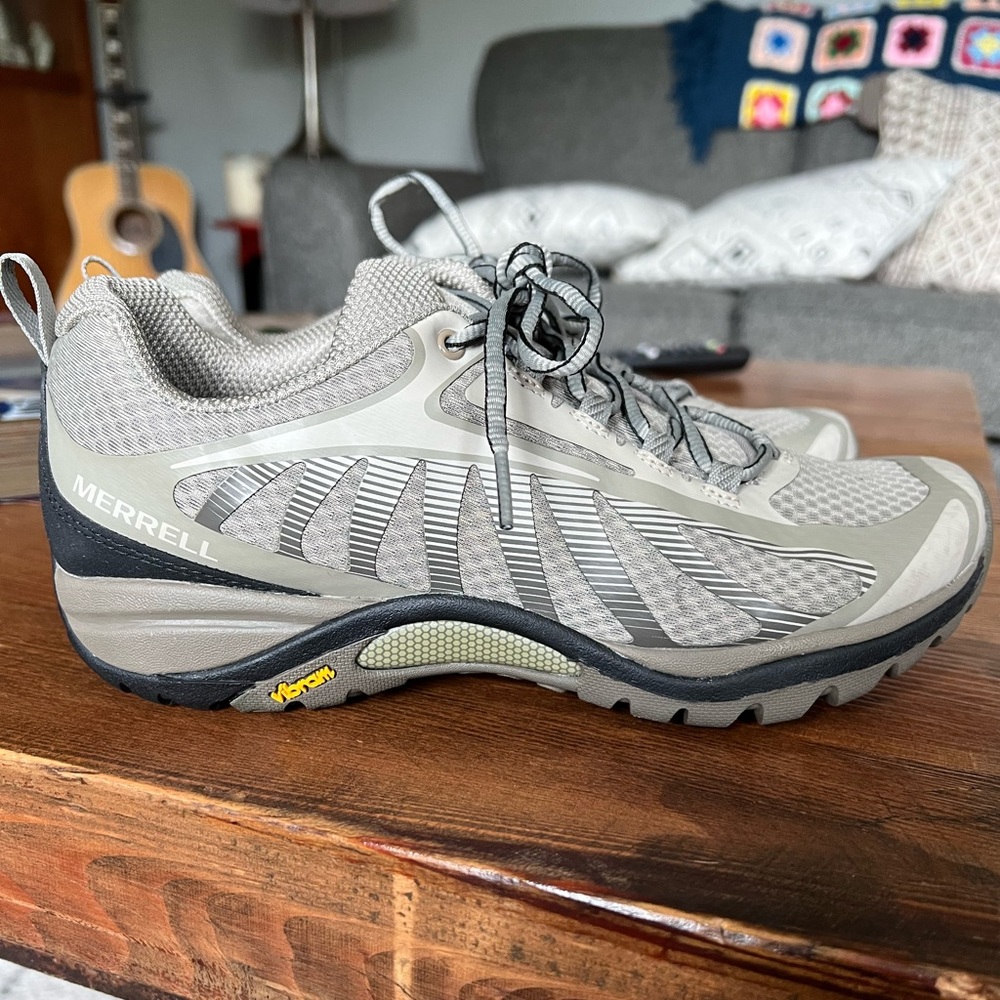 Merrell Shoes - Picture 11 of 11